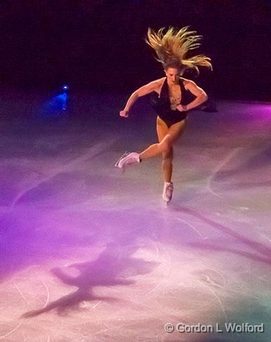 Stars On Ice 2015_P1110475.jpg - Photographed at Ottawa, Ontario, Canada.